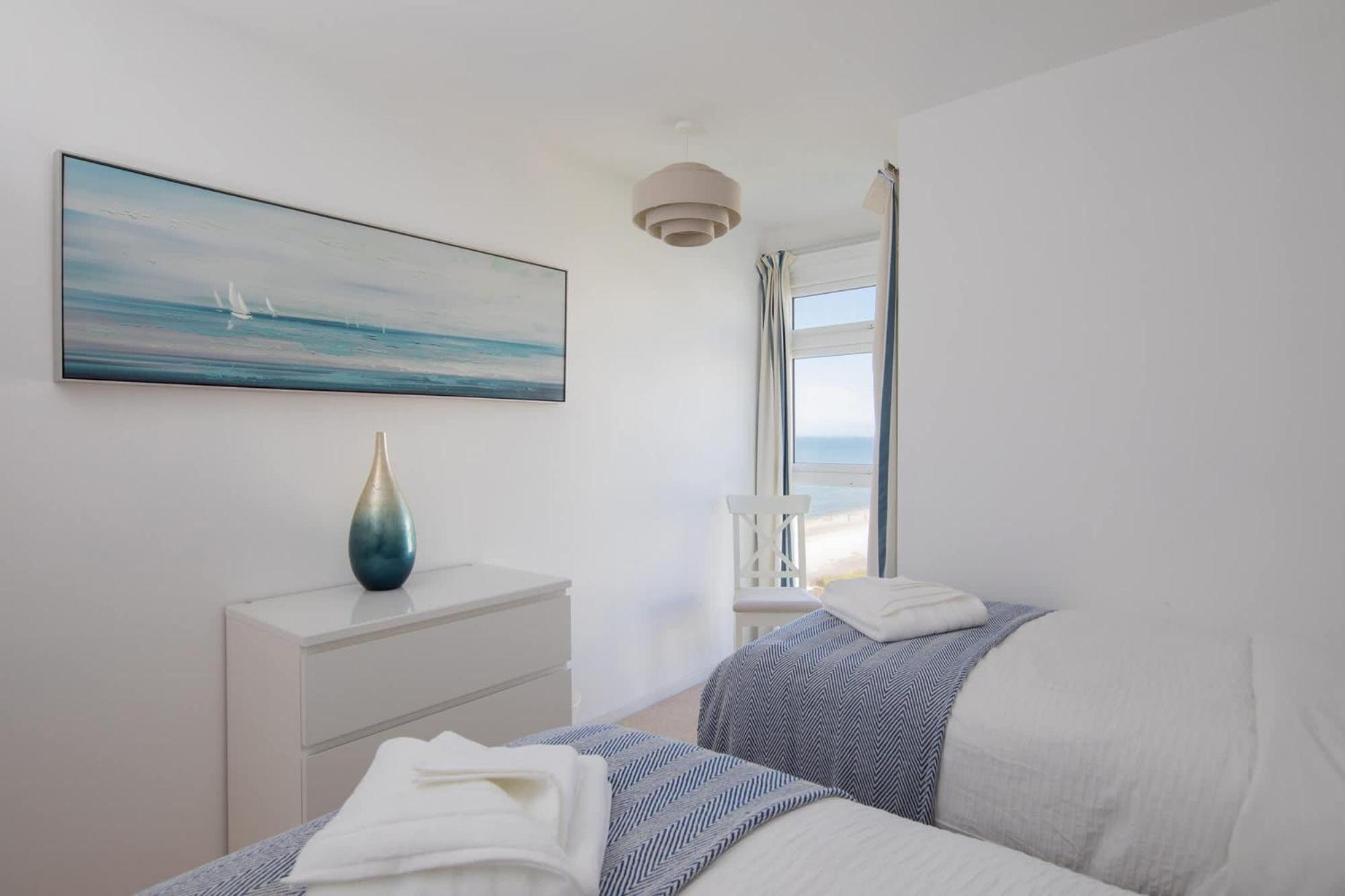 High-End Beachfront Getaway Sea View King Bed East Wittering Exterior photo